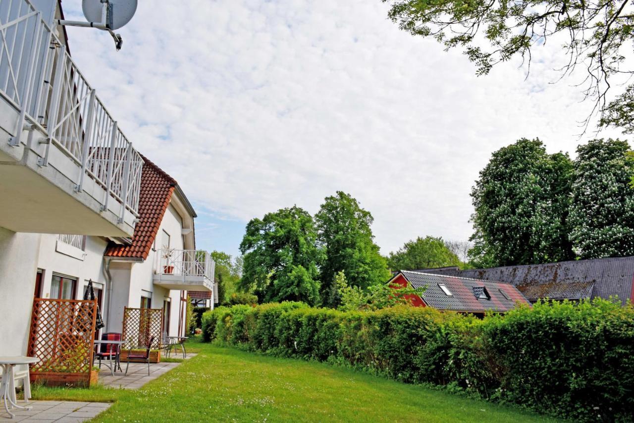 Ferienwohnung Mit Terrasse Gustow  Dış mekan fotoğraf