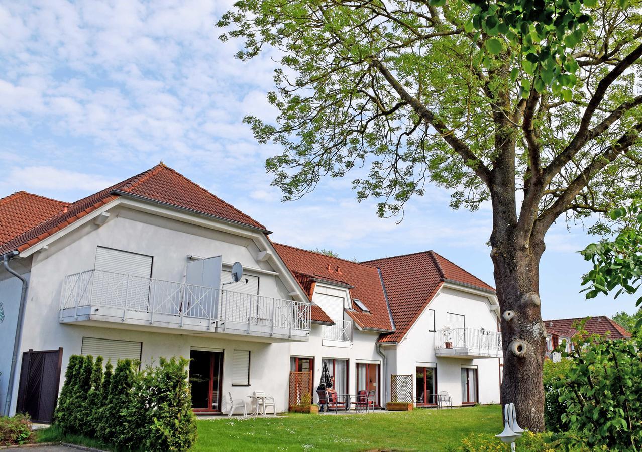 Ferienwohnung Mit Terrasse Gustow  Oda fotoğraf